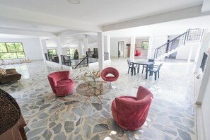 Interior detail - Babilla Suites (Cali)