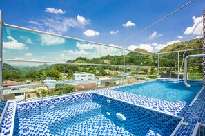Outdoor pool - Hotel Natural De La Vega (La Vega)