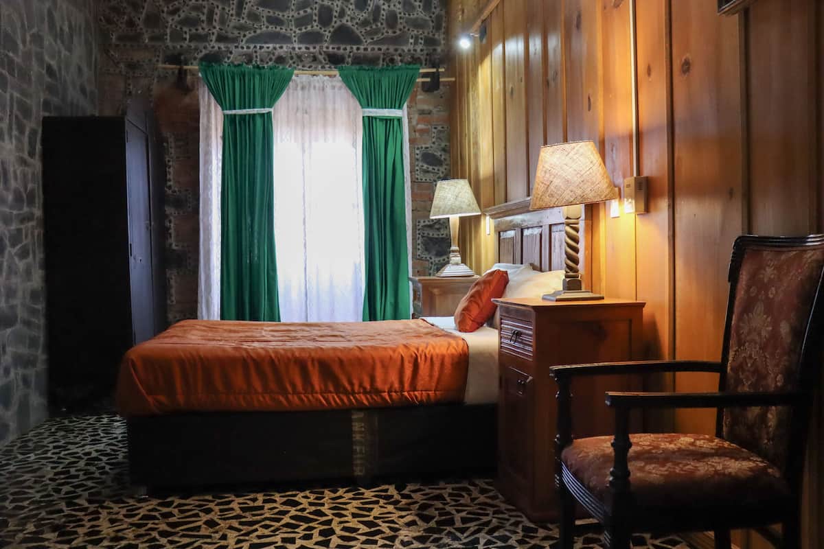 Wifi gratis y ropa de cama 