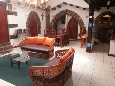 Suites Bosques Medica Sur