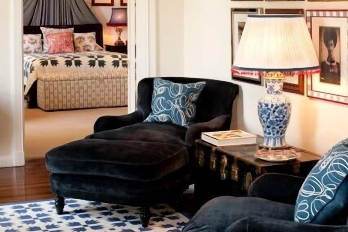 Luxurious Suite Rose Room | Coin séjour