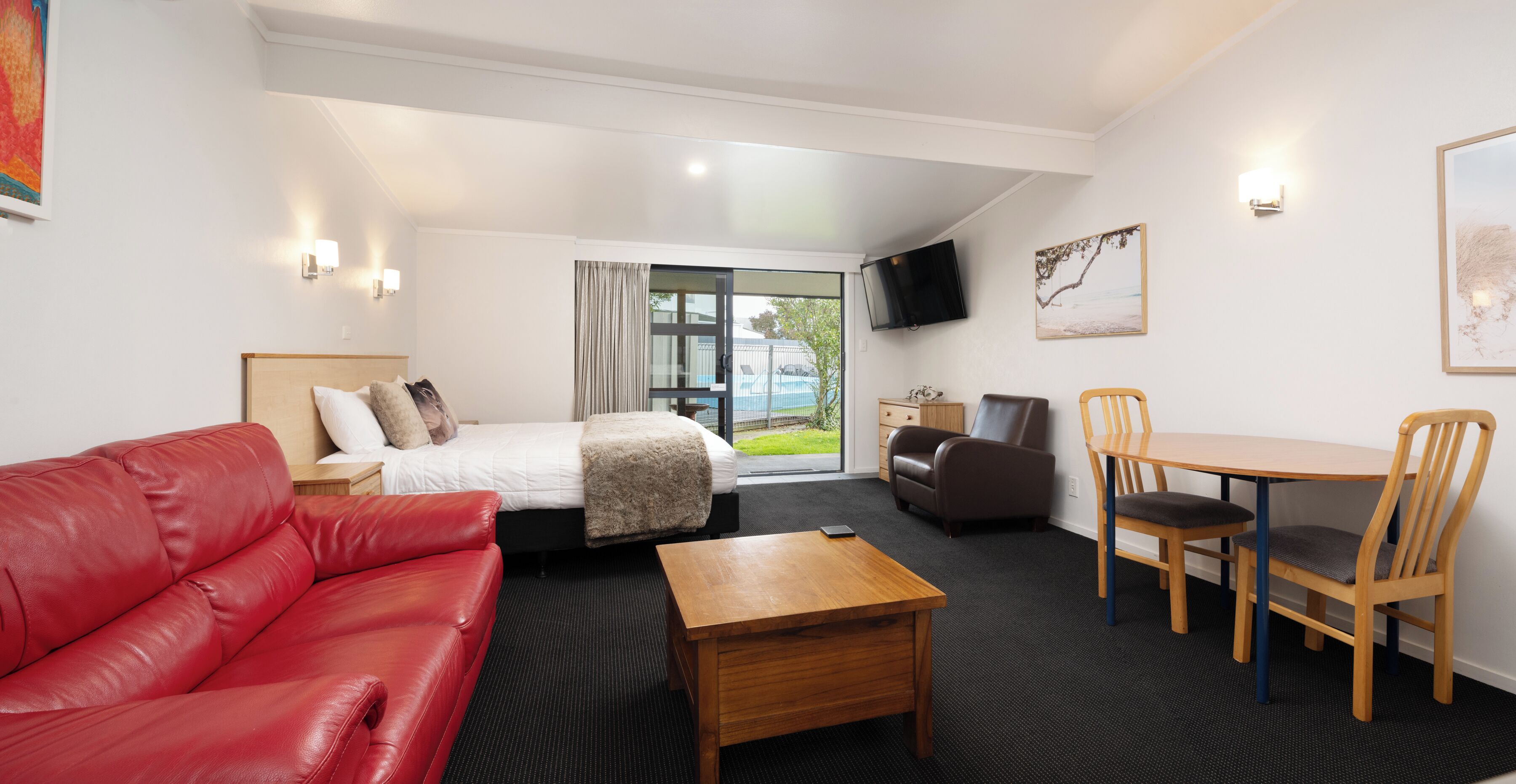 Studio, 1 kingsize bed | Geluiddichte muren, gratis wifi, beddengoed, rolstoeltoegang