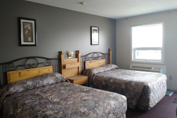 Desk, blackout drapes, free WiFi, bed sheets