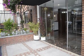 Entrada de la propiedad