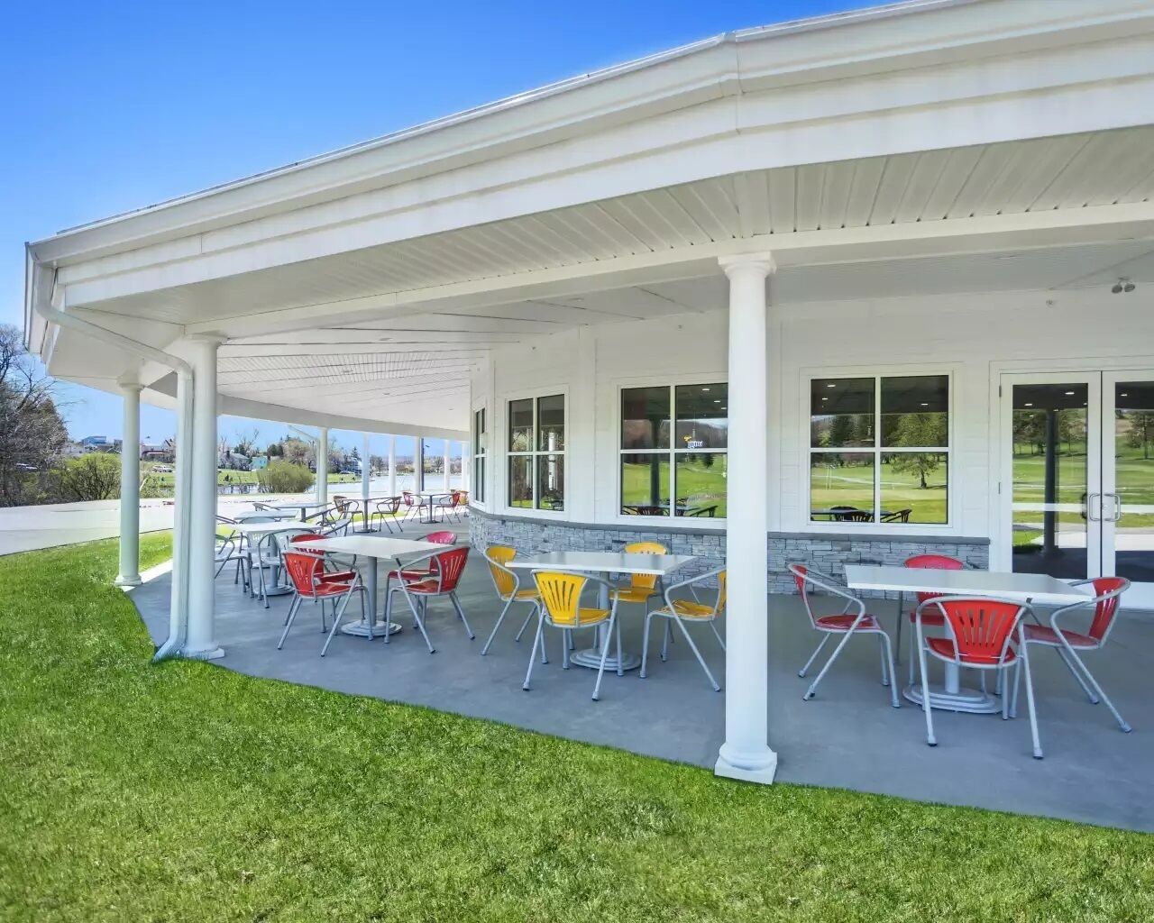 dinner served, golf course views