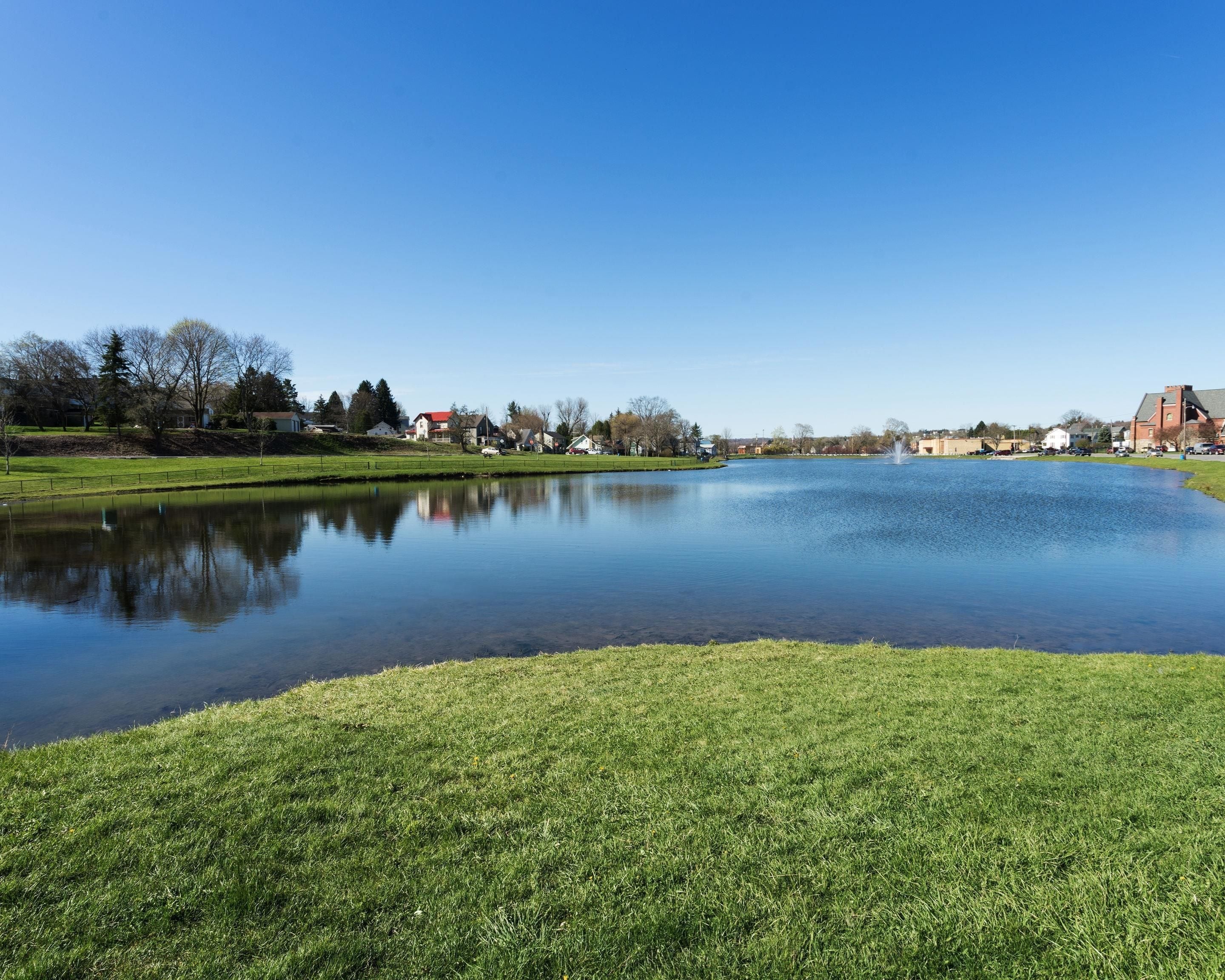 room, 1 king bed with sofa bed, non smoking, lake view | exterior