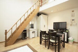 Family Duplex (  A  ) | Living area | Flat-screen TV