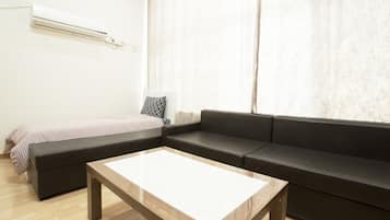 Family Duplex ( A ) | Living area | Flat-screen TV