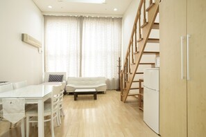 Family Duplex (  B  ) | Living area | Flat-screen TV