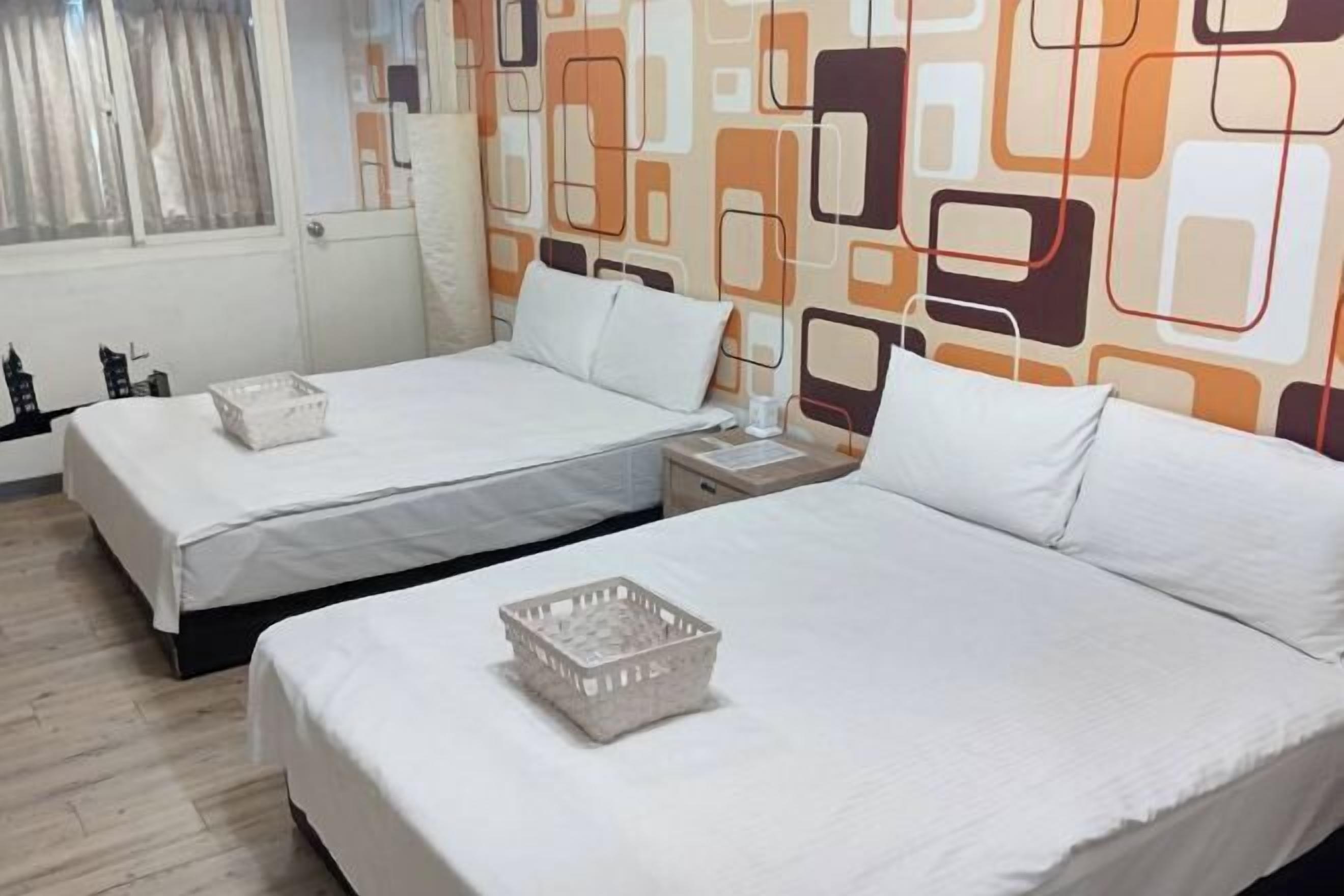 خزنة داخل الغرفة وستائر تعتيم وتجهيزات عازلة للصوت وواي فاي مجانًا