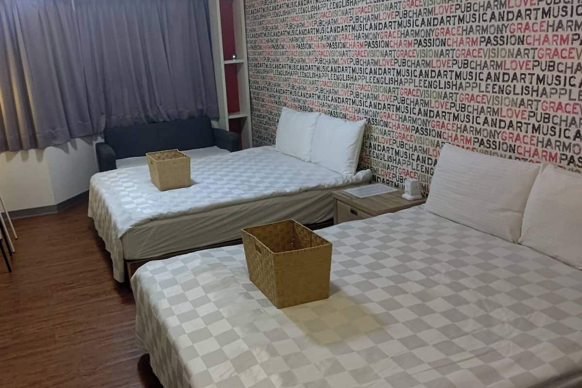 ตู้นิรภัยในห้องพัก, ผ้าม่านกันแสง, ห้องเก็บเสียง, Wi-Fi ฟรี