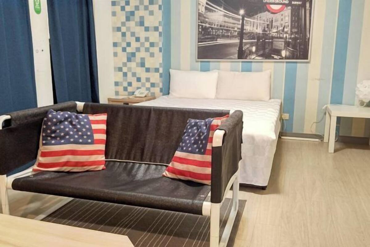 In-room safe, blackout drapes, soundproofing, free WiFi