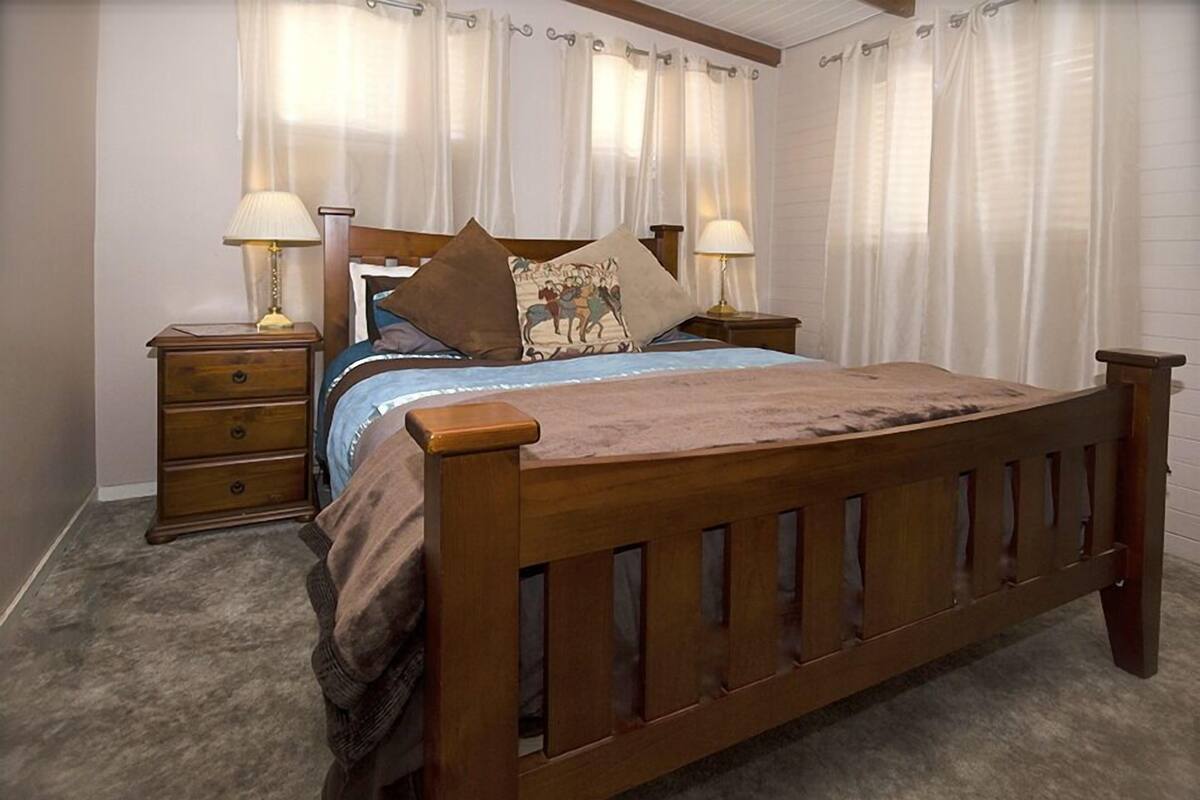 Cottage Garden Room