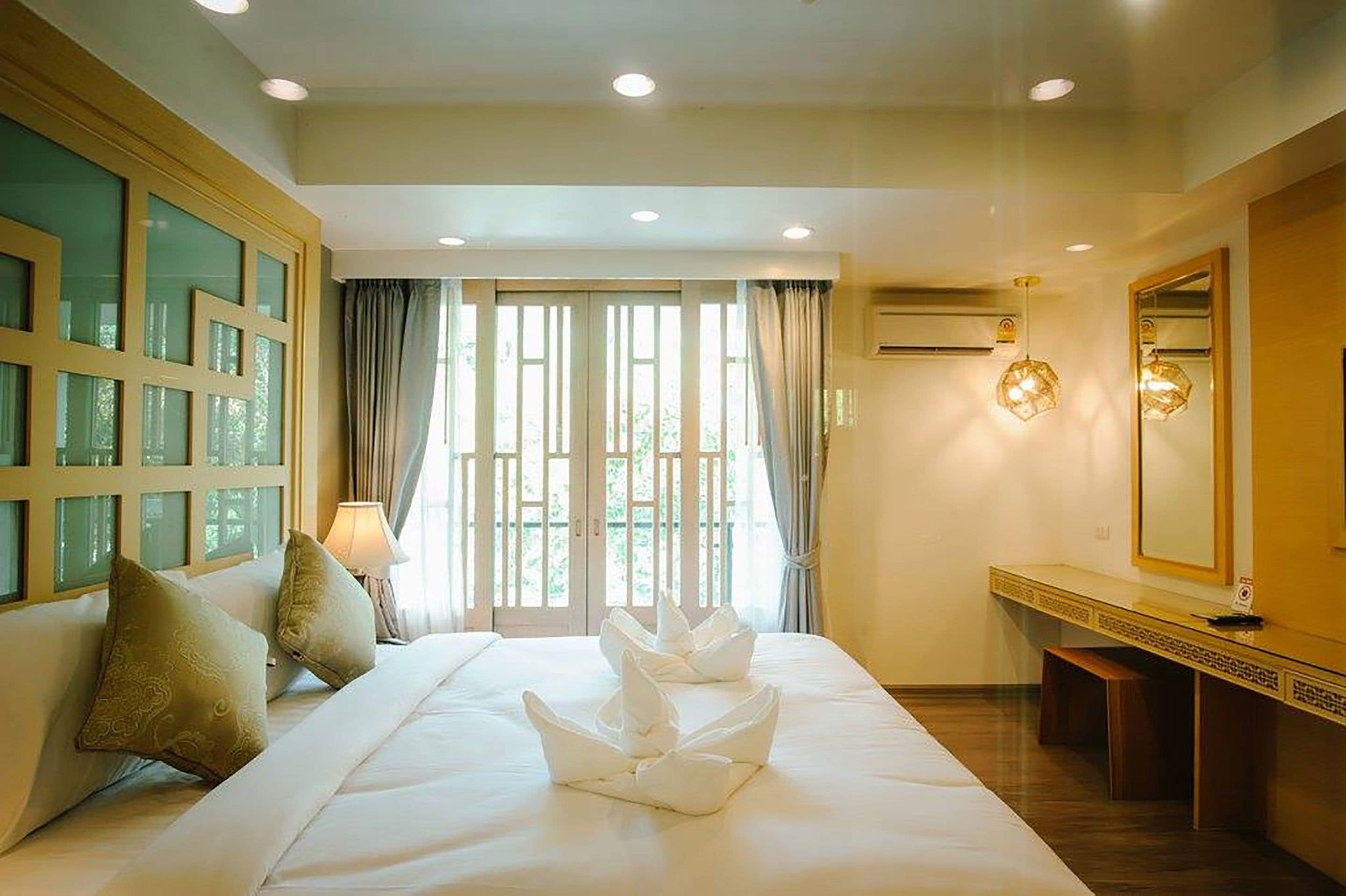 superior double room | in-room safe, desk, blackout curtains, iron/ironing board