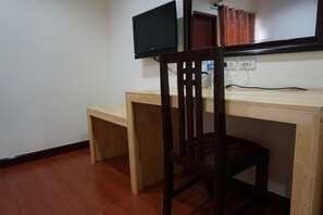 Interior - Phounsiri Hotel (Ban Donnoun)