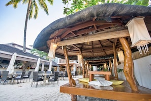 Front of property - Sur Beach Resort (Boracay Island)