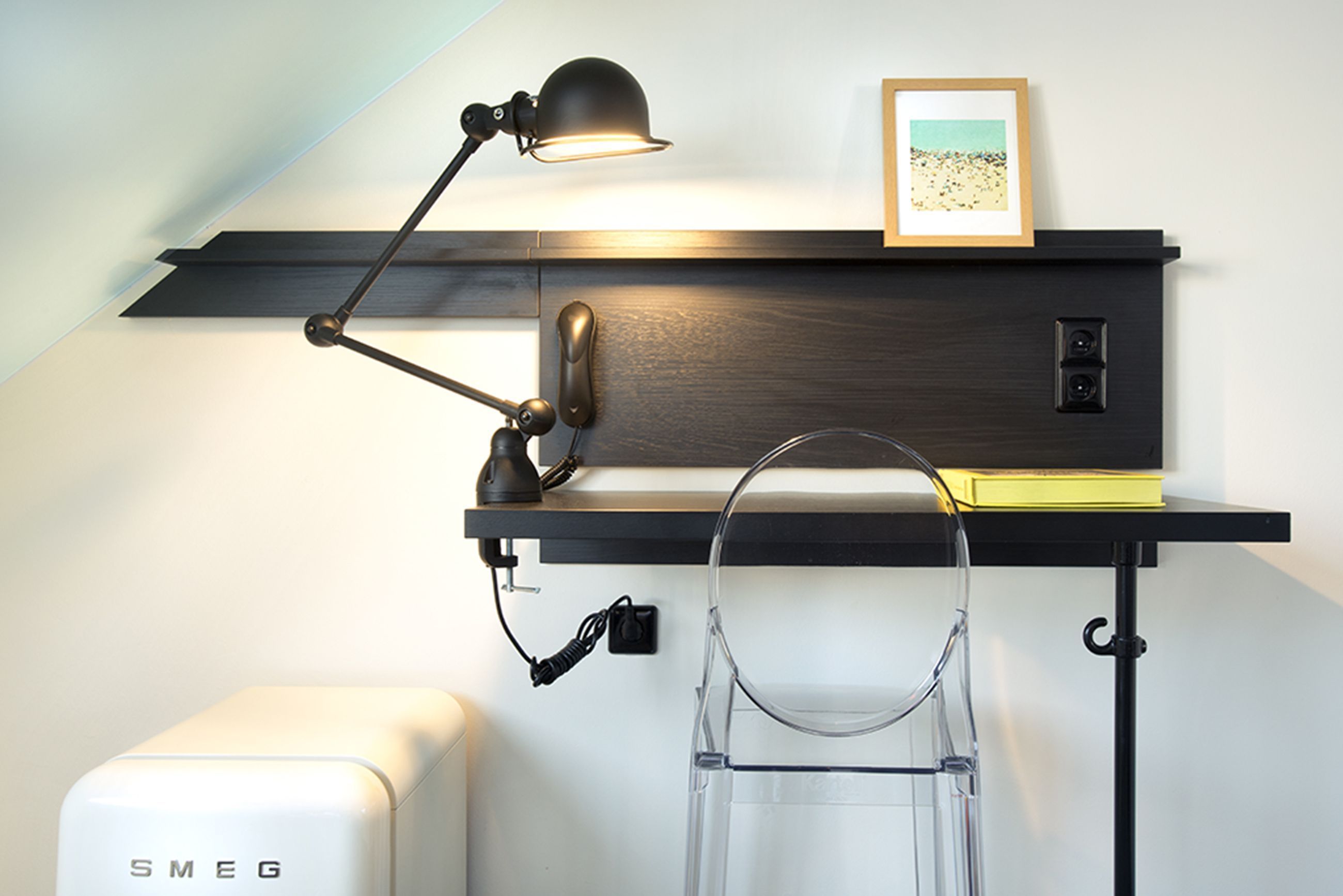 double room (attic, only accessible by stairs) | minibar, in-room safe, desk, free cots/infant beds