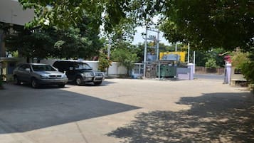 免費自助泊車