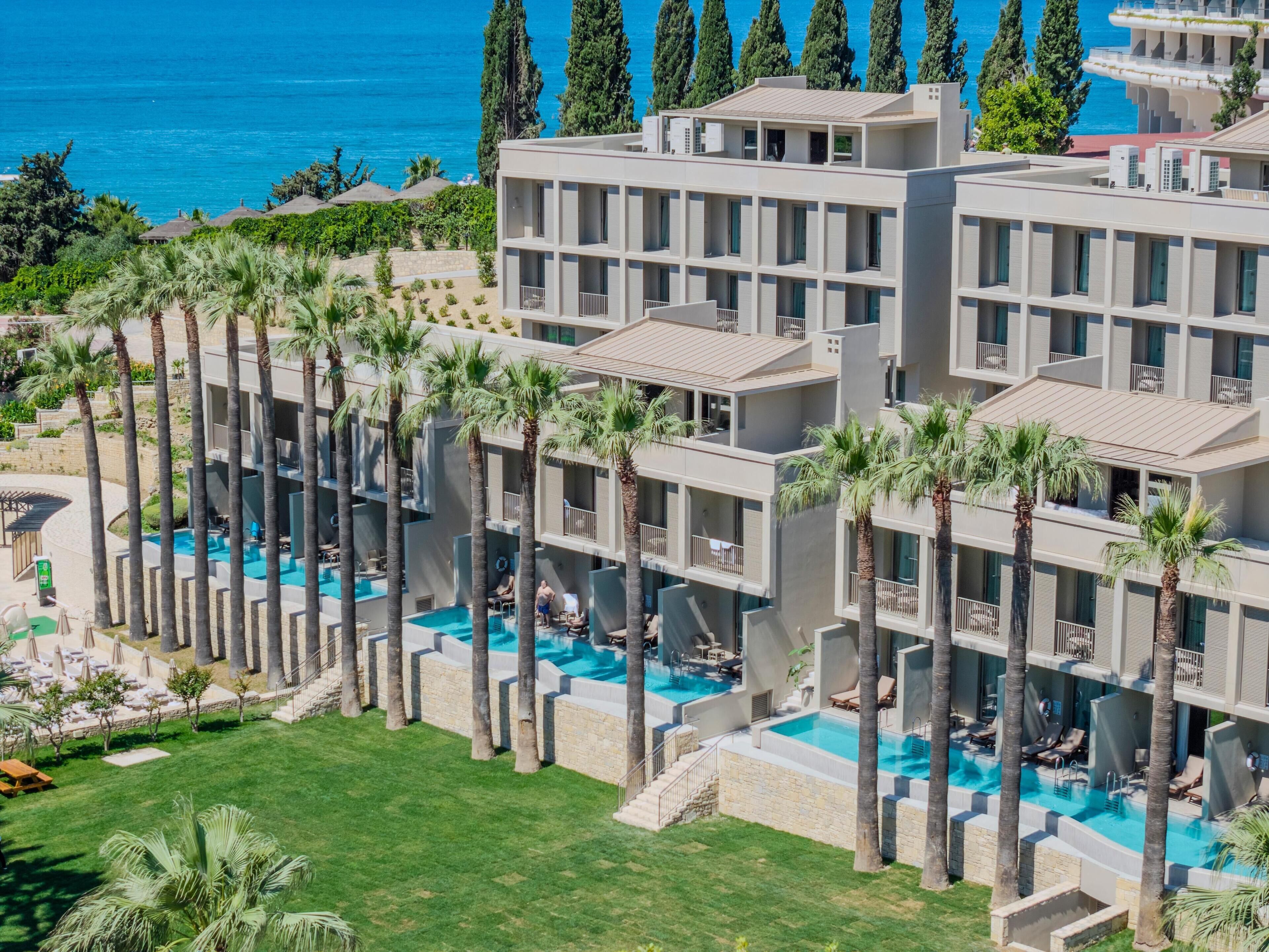 Articles gratuits dans le mini-bar, coffres-forts dans les chambres