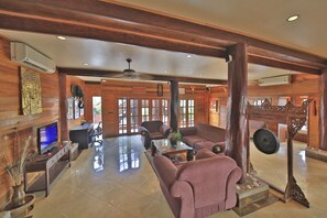 4 Bedrooms Pool Villa, Partial Sea View | Living area | LCD TV