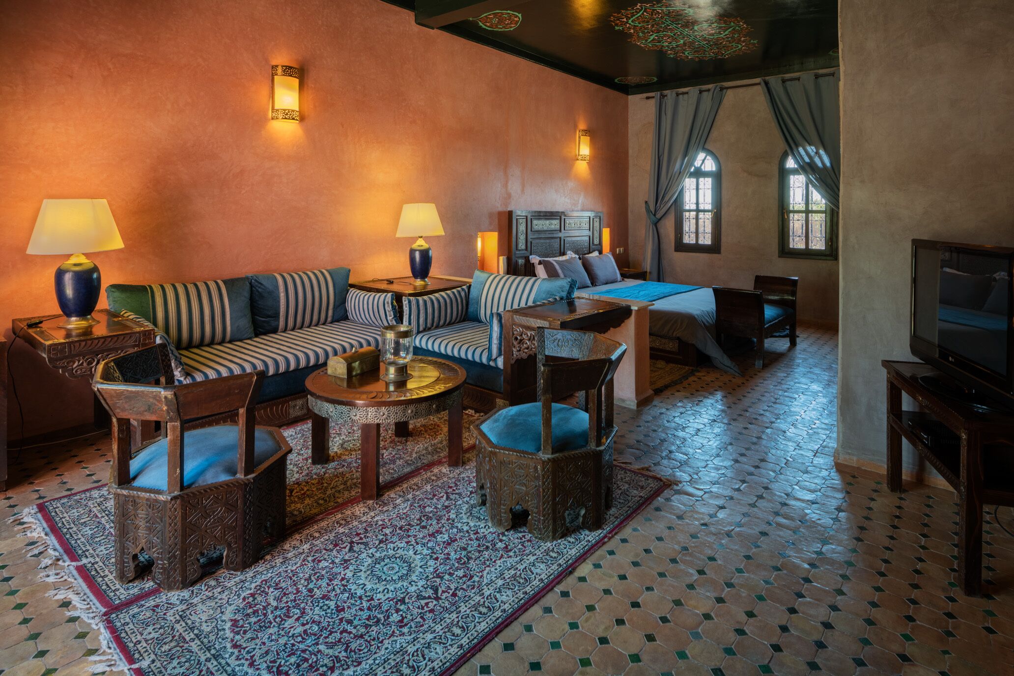 Matelas Select Comfort, minibar, coffres-forts dans les chambres