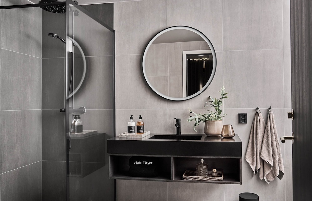 Bekkjarvik Gjestgiveri Hotel & Suites by null