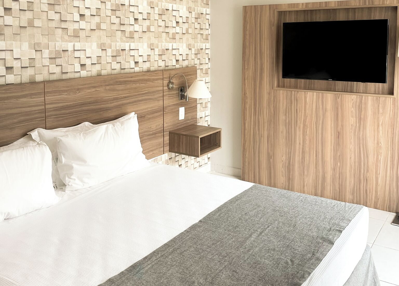 디럭스 더블룸, 더블침대 1개, 파티오, 시내 전망 | 객실에서 보이는 전망