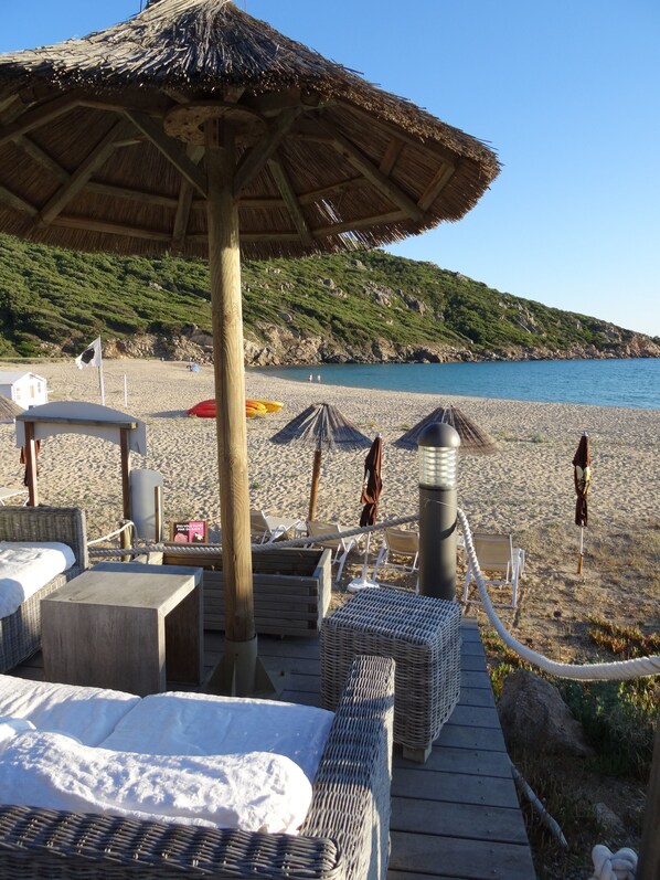 Am Strand, Liegestühle