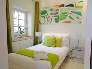 Comfort Single Room, 1 Bedroom, Non Smoking | 1 bedroom, premium bedding, minibar, in-room safe - Apartment Puell (Ingersleben)