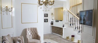 Ozkavak Hotel Kaleici