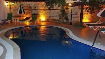 Outdoor pool, pool umbrellas, pool loungers