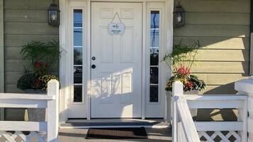 1 Schlafzimmer, individuell dekoriert, individuell eingerichtet