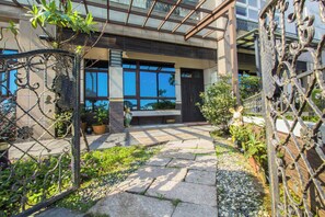 View from room - Donuts Garden House (Luodong)