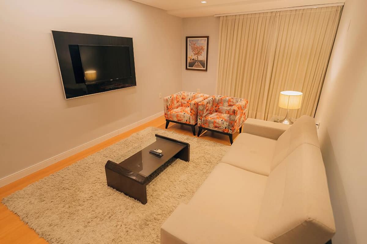 32-inch lcd tv with cable channels, tv