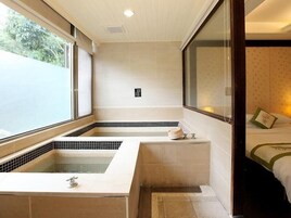 Suite Deluxe | Bañera profunda