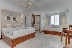 Family Quadruple Room, 2 Queen Beds | 1 bedroom, in-room safe, individually decorated, individually furnished - Villa Boscardi (Belize City)