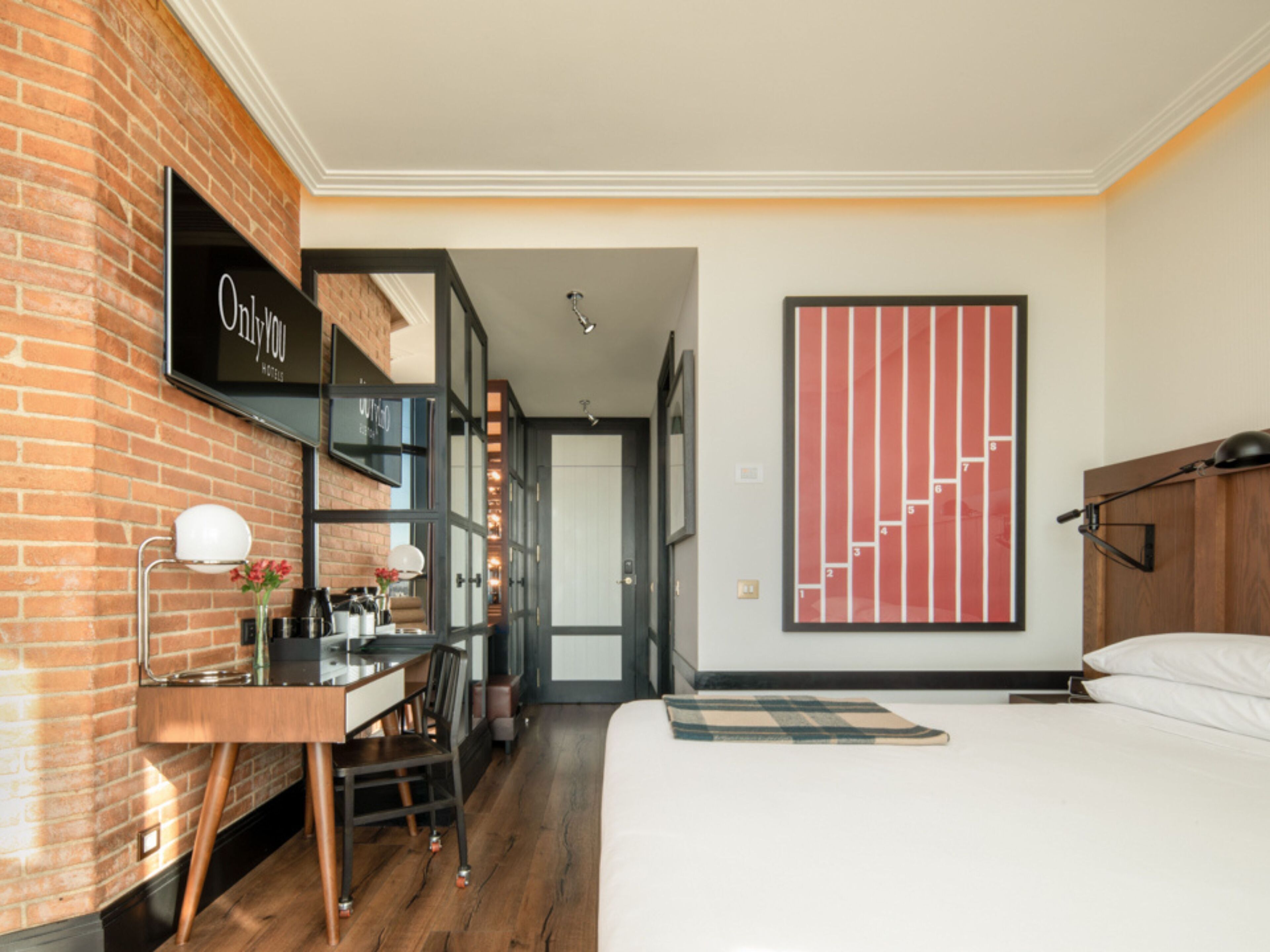 Memory foam beds, in-room safe, desk, laptop workspace