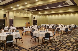 Ballroom - Kindersley Inn (Kindersley)