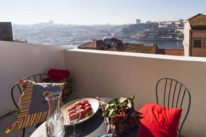 Studio, Balcony, River View | Balcony view