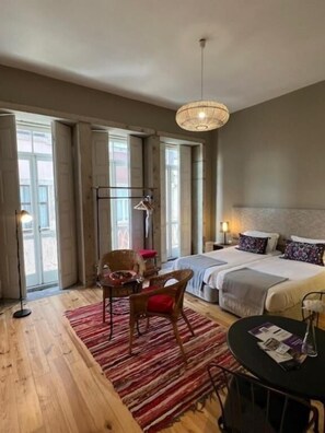 Superior Studio | Down comforters, iron/ironing board, free WiFi, bed sheets - bnapartments Rio (Porto)