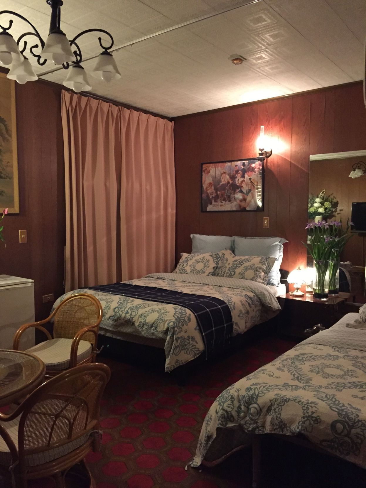 Wifi gratis y ropa de cama 