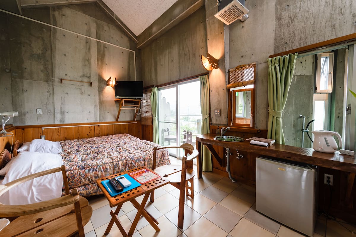 standard twin room, 1 bedroom | 1 bedroom, blackout curtains, free wifi, bed sheets