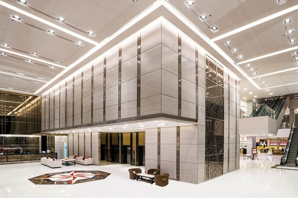 Best Western Plus Wanda Grand Hotel