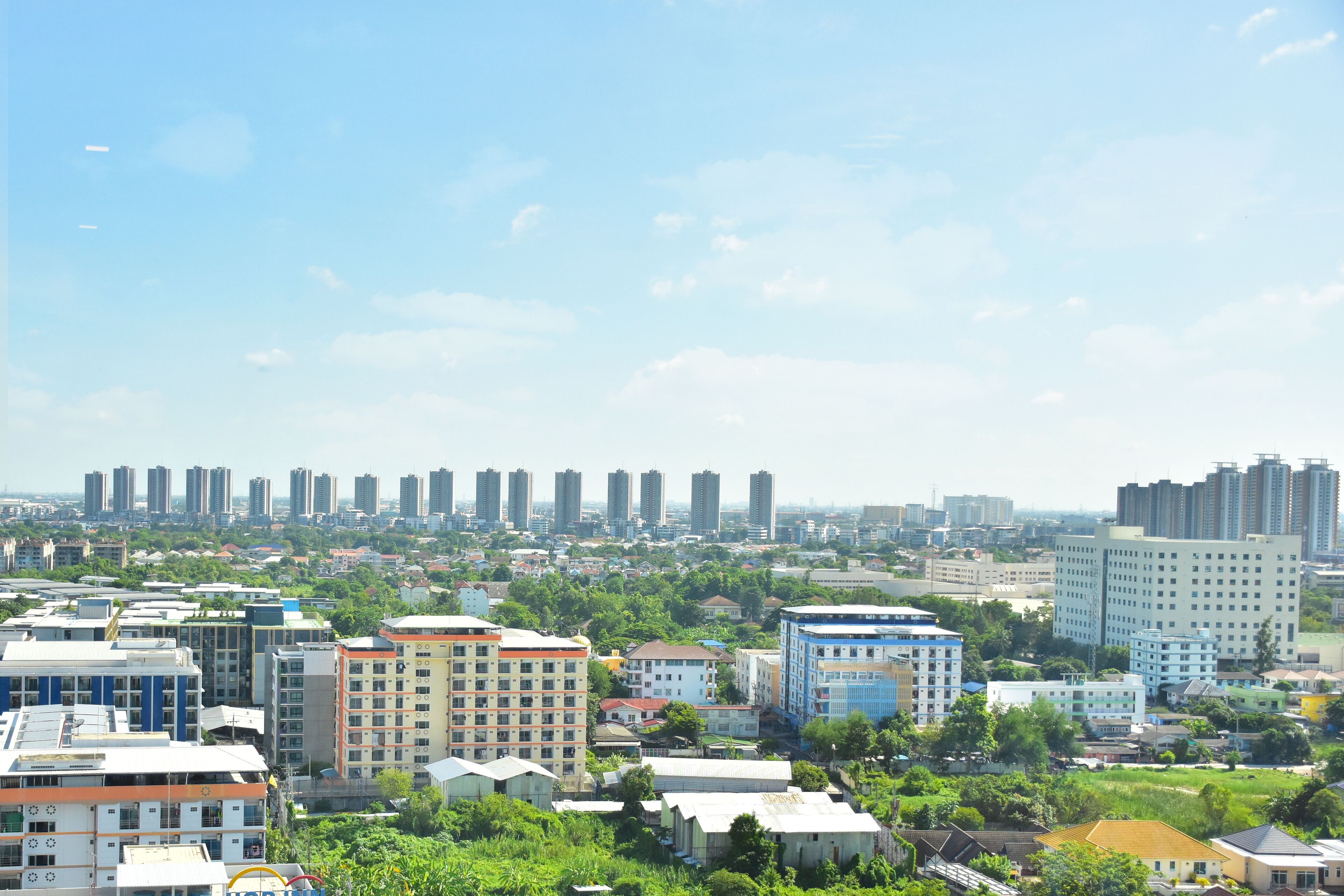 superior room, 2 single beds, non smoking, city view | 1 bedroom, hypo-allergenic bedding, in-room safe, desk