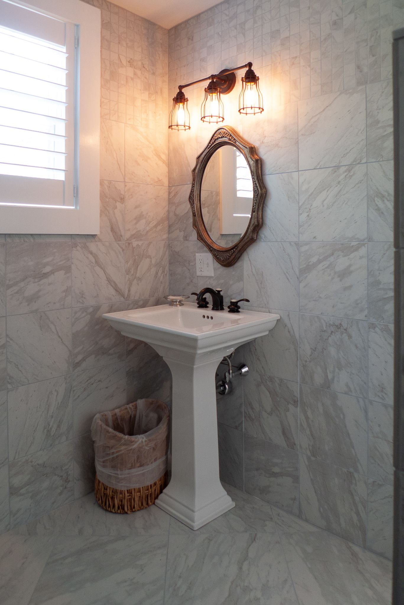 studio | bathroom | free toiletries, hair dryer, towels