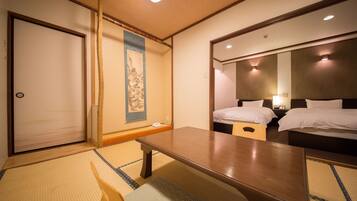 In-room safe, free WiFi, bed sheets