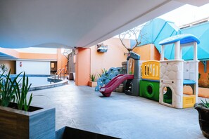 Children's play area - indoor - Siesta Legian Hotel (Legian)