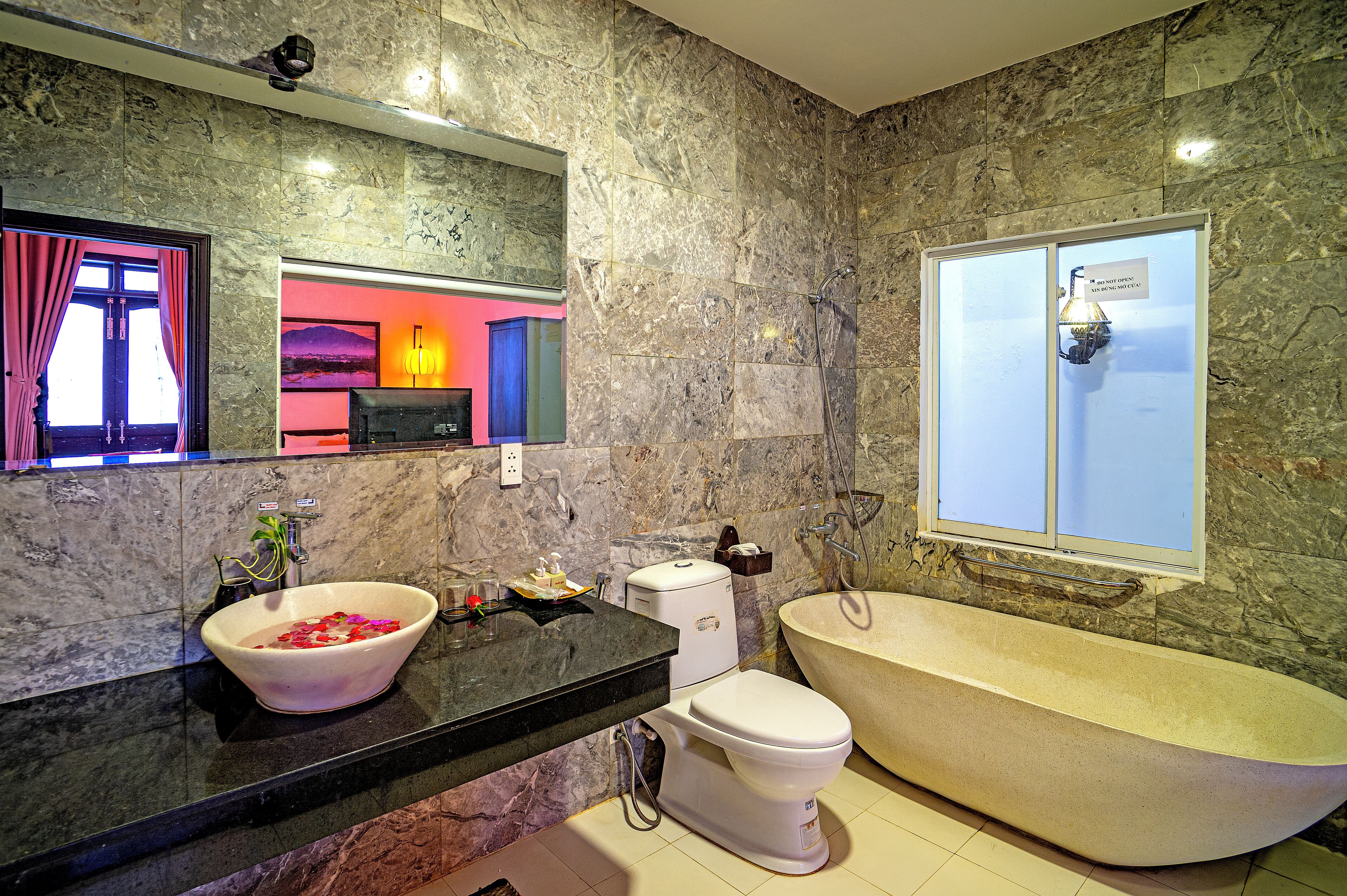 Foto - The House 36