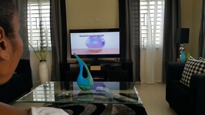 Villa Familiale, 3 chambres, vue jardin, cÎté cour intérieure | 1 chambre, draps en coton égyptien, literie de qualité supérieure