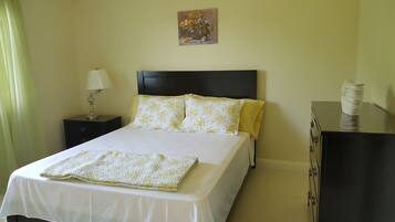 Family Villa, 3 Bedrooms, Garden View, Courtyard Area | 1 bedroom, Egyptian cotton sheets, premium bedding, in-room safe